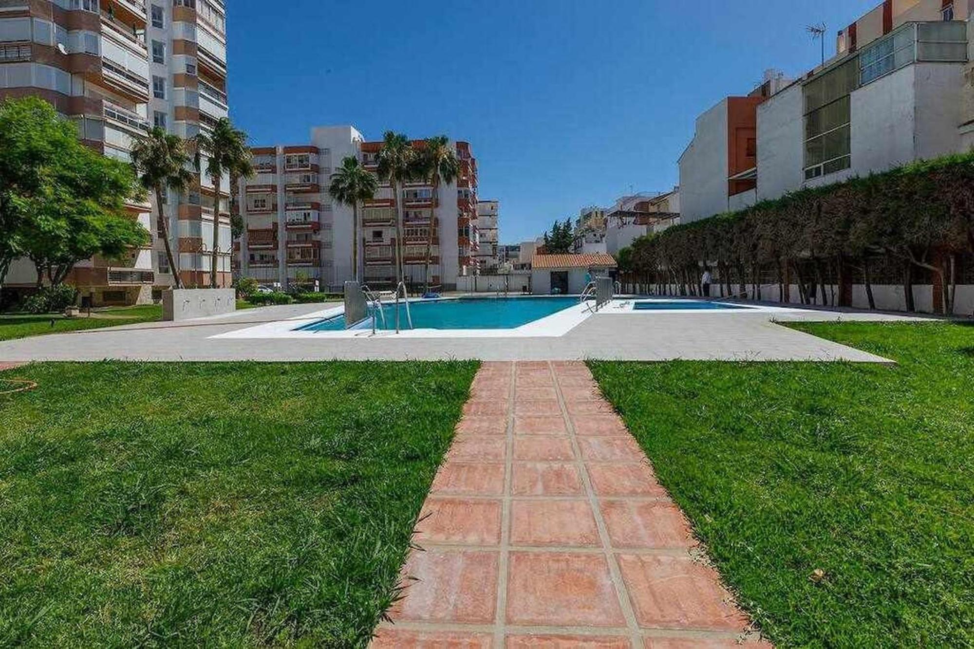A&N Gabarra 2 Apartamento Torre Del Mar Exterior foto